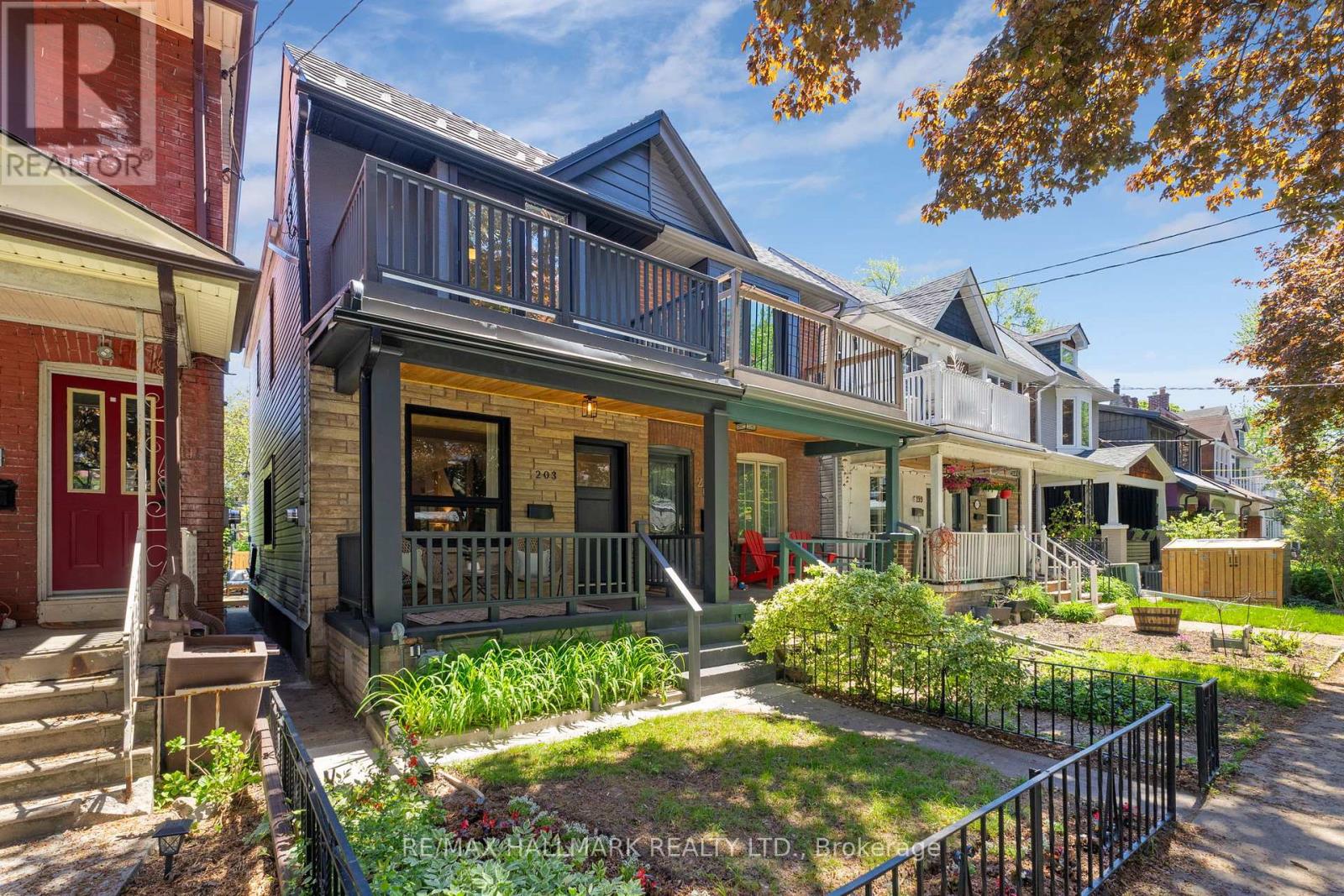 203 PARKMOUNT ROAD - 1