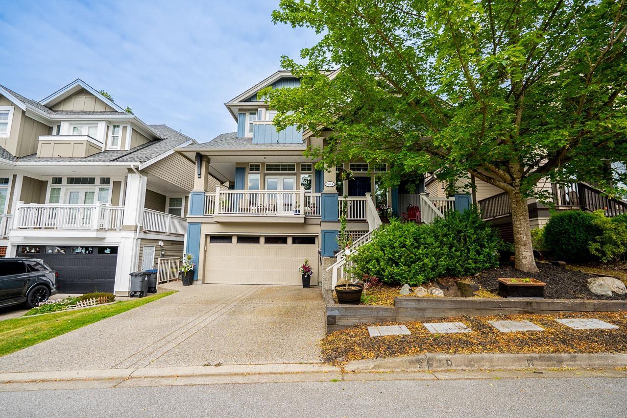 6074 163B STREET, Surrey