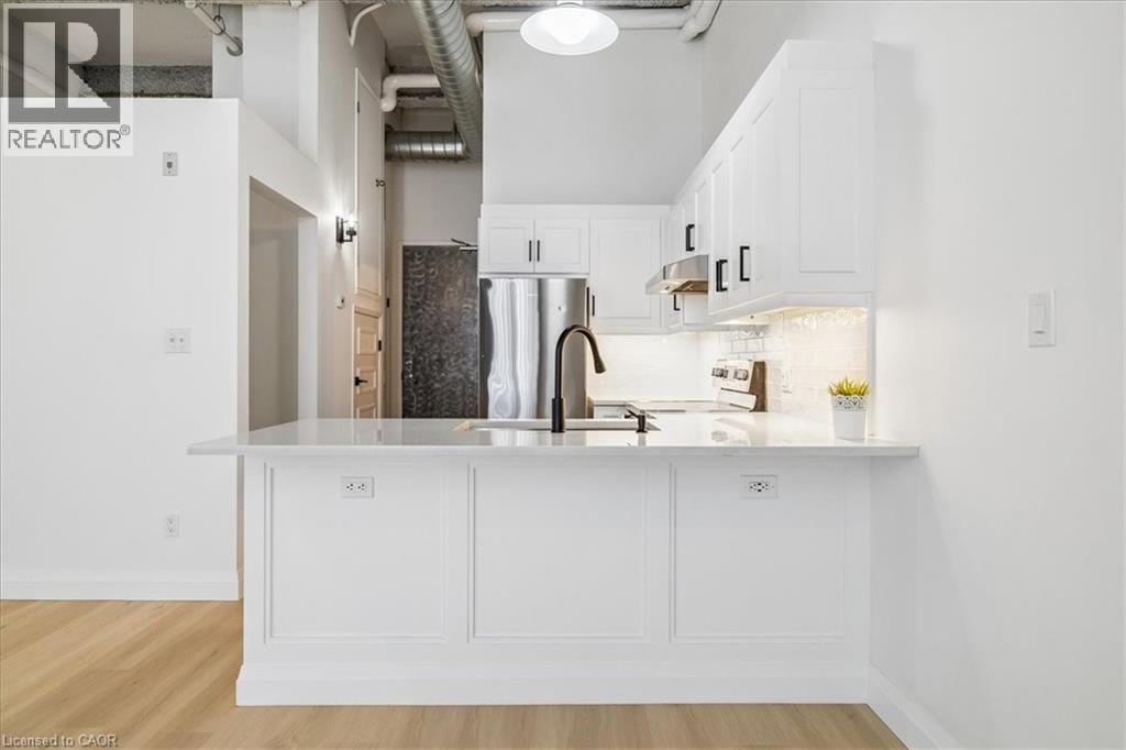 #105 11 REBECCA Street - 23