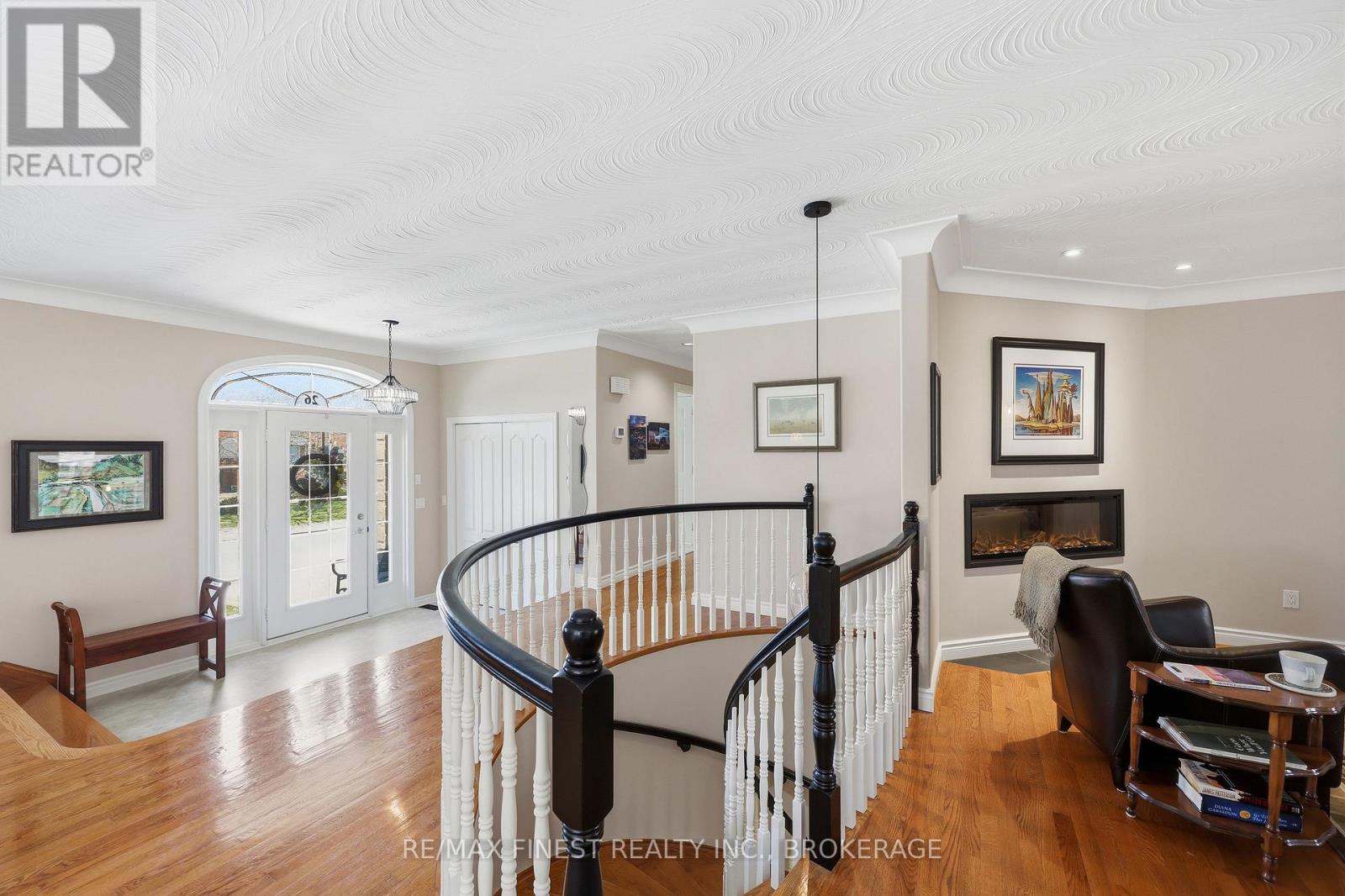 26 KENWOODS CIRCLE - 11