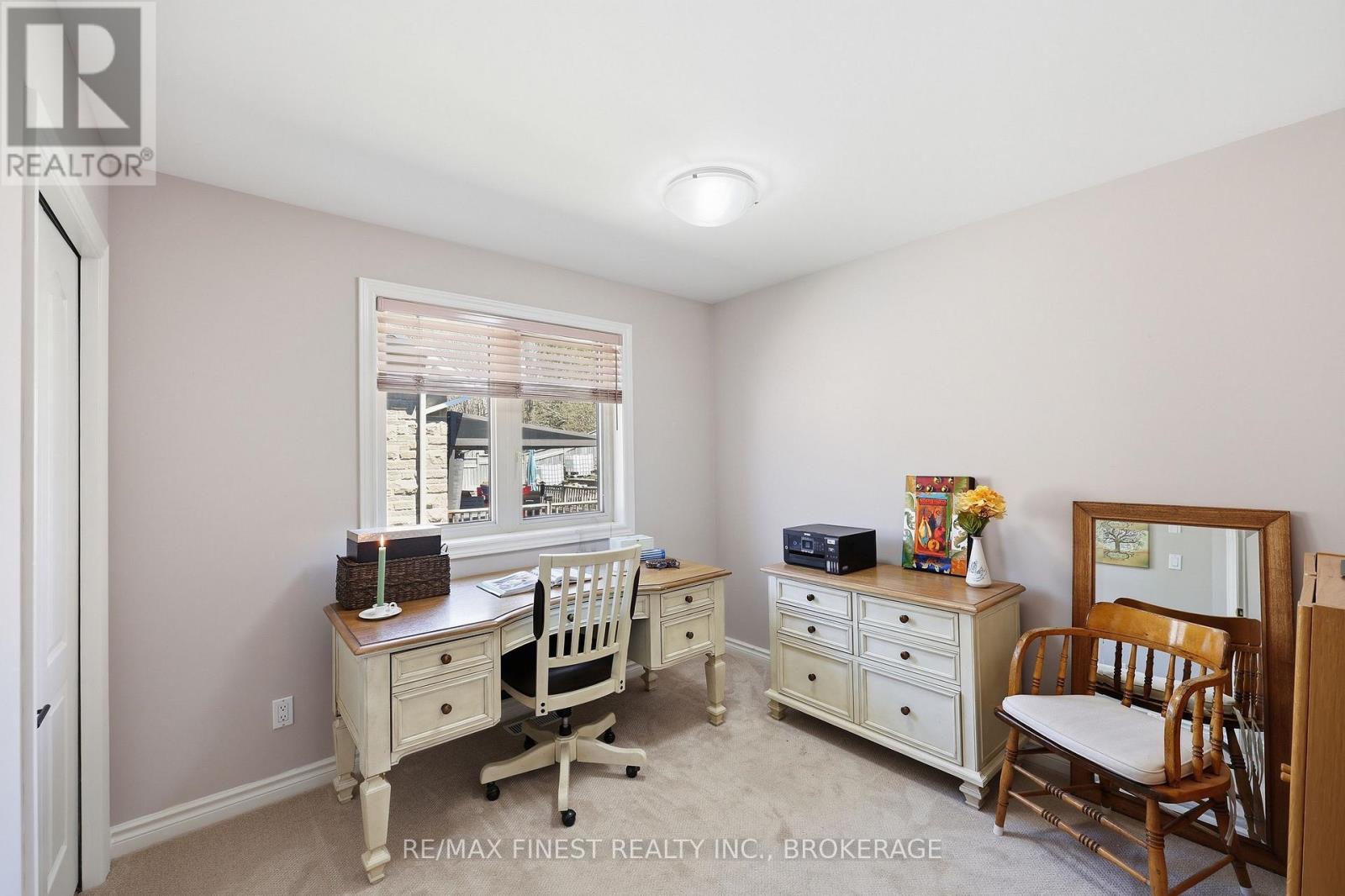 26 KENWOODS CIRCLE - 28