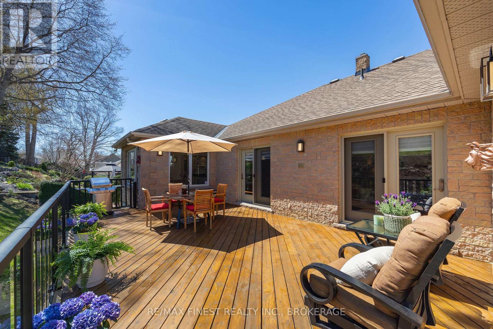 26 KENWOODS CIRCLE - 40