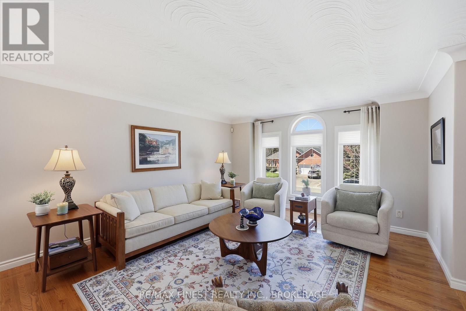 26 KENWOODS CIRCLE - 7