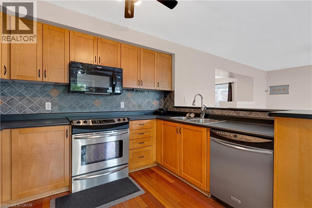 92 BAGGS Crescent - 9