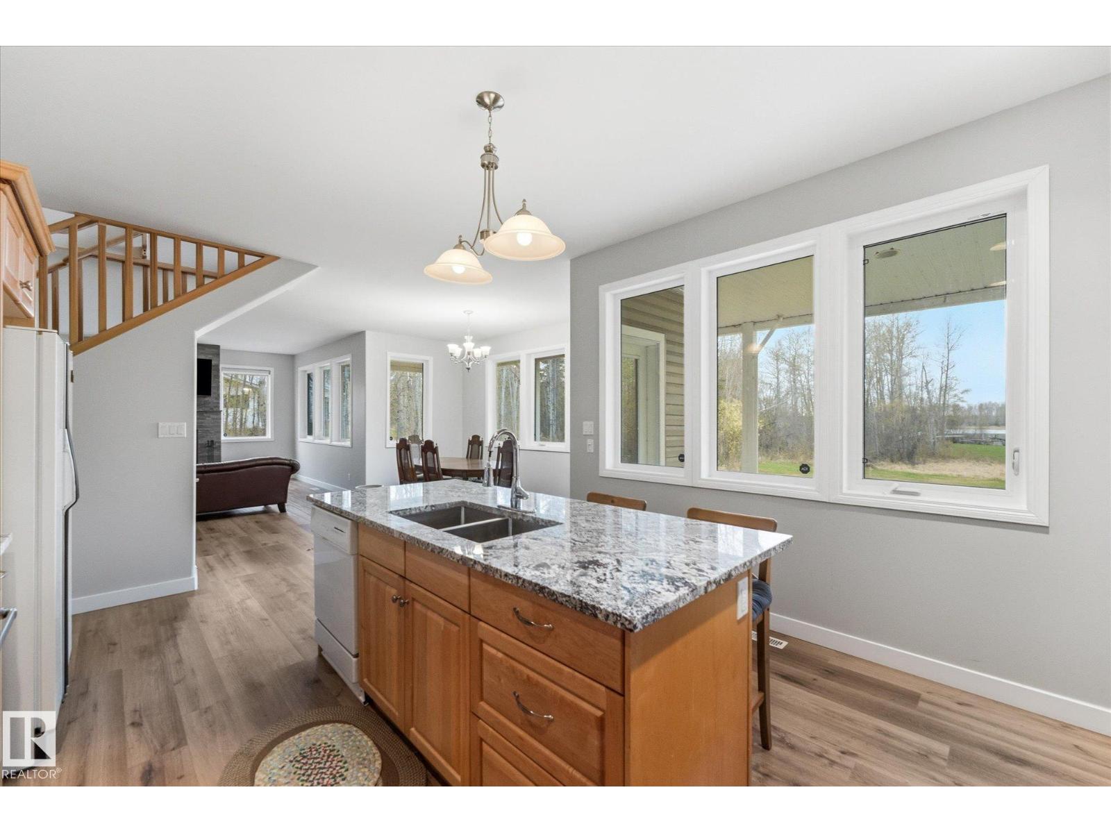 63 5124 TWP ROAD 554 - 21