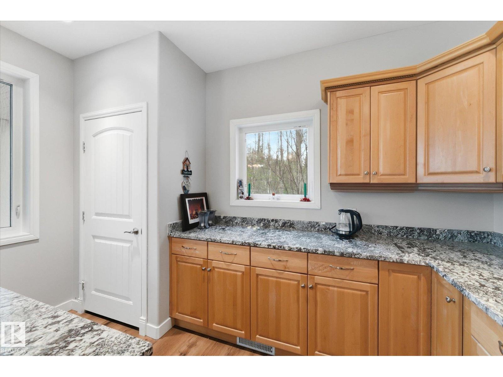 63 5124 TWP ROAD 554 - 23