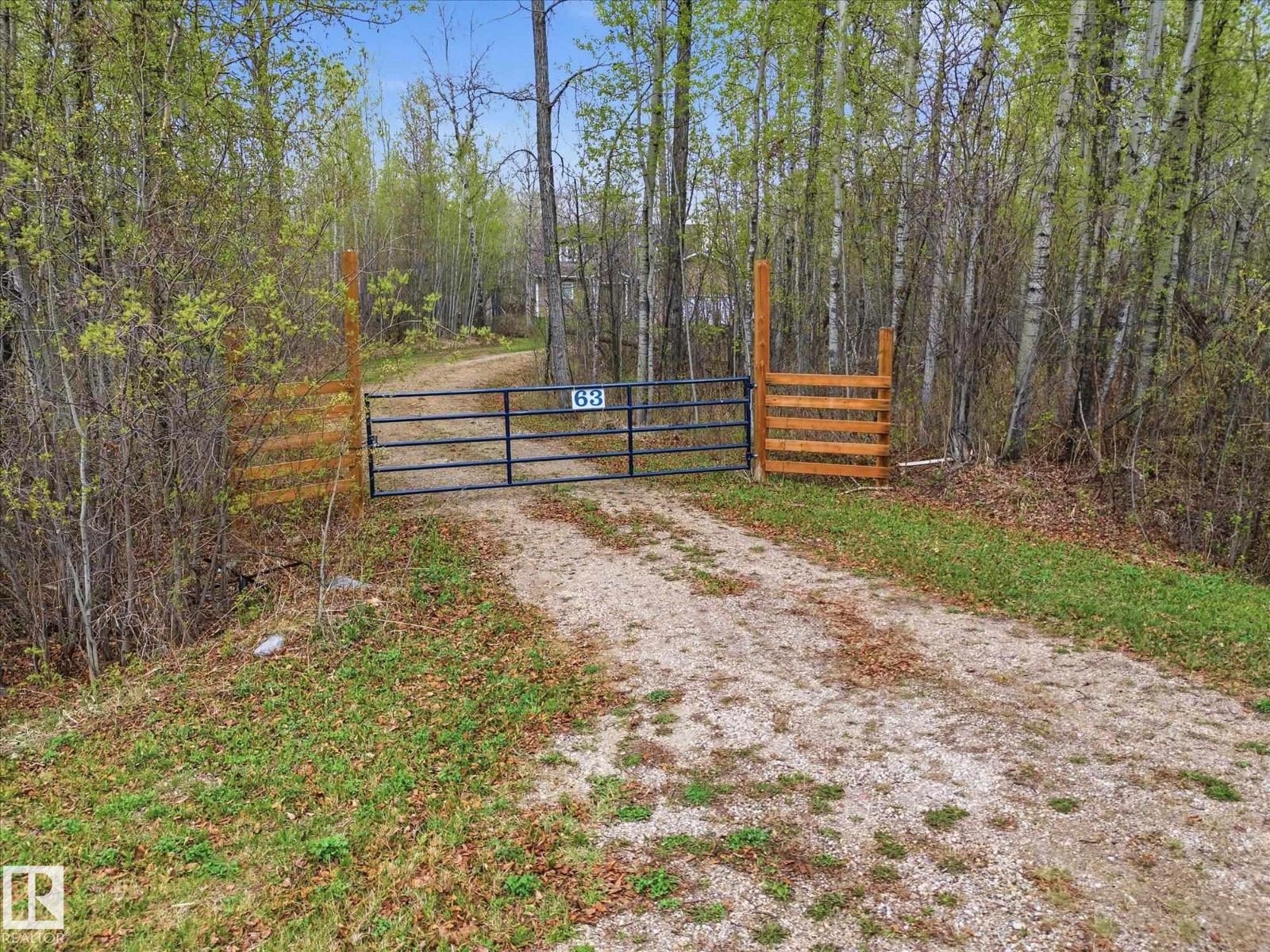 63 5124 TWP ROAD 554 - 8