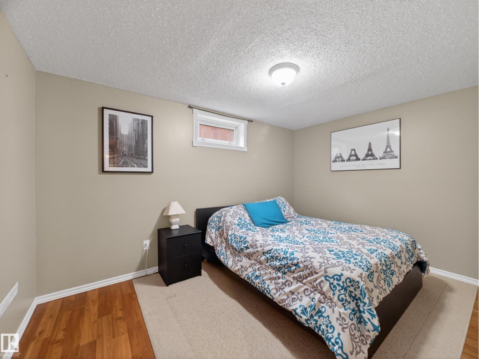 8410 95B Ave - 50