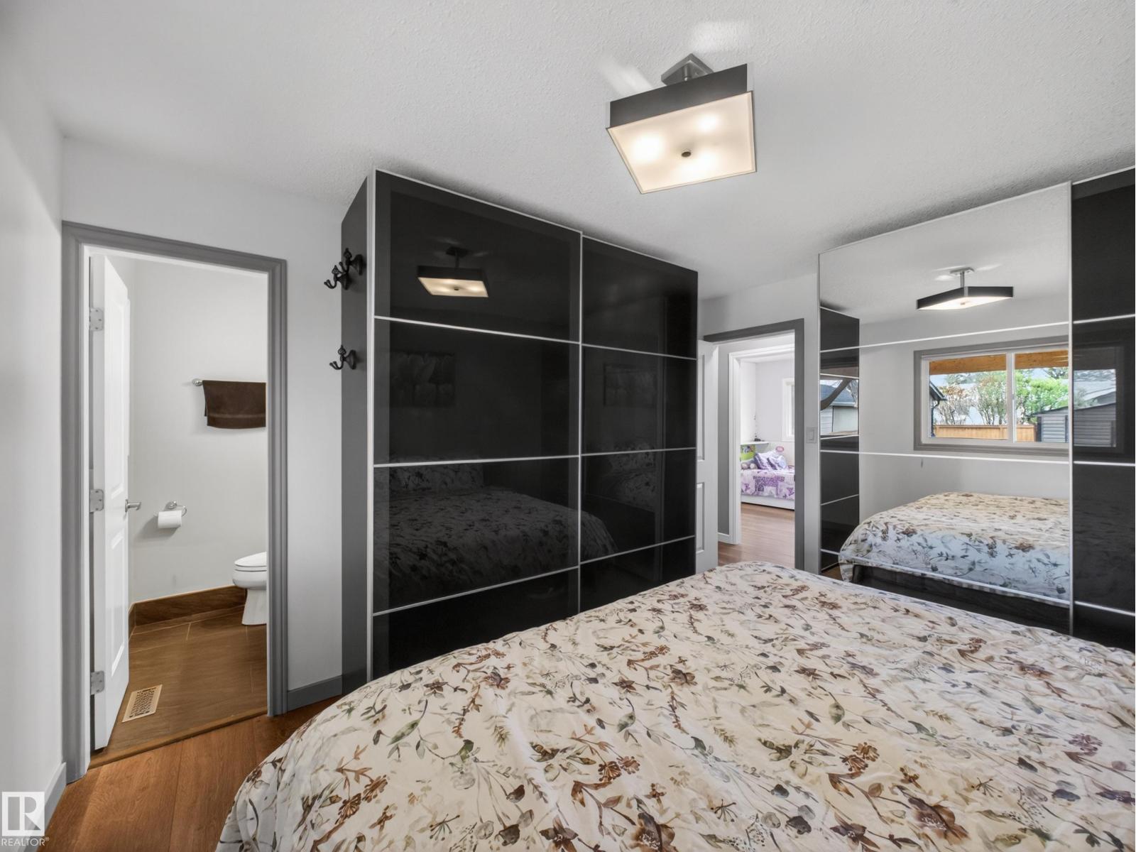 8410 95B Ave - 37