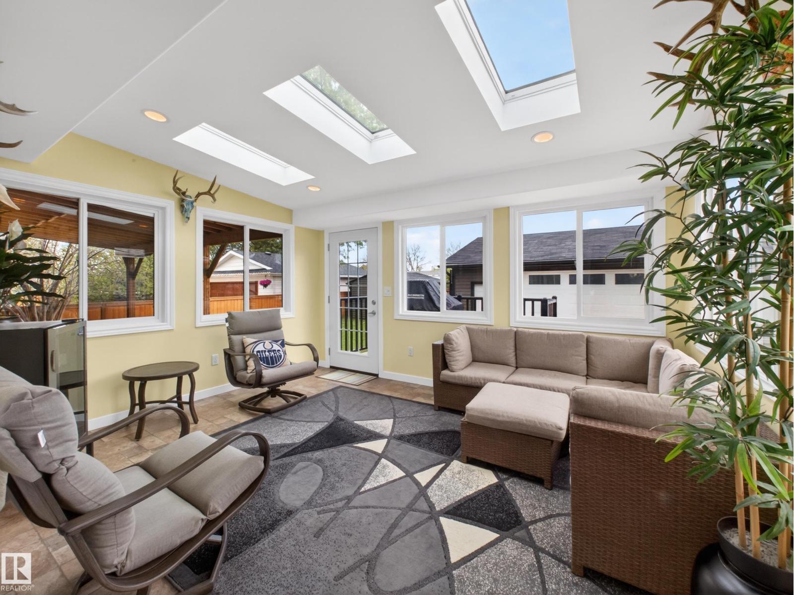 8410 95B Ave - 26