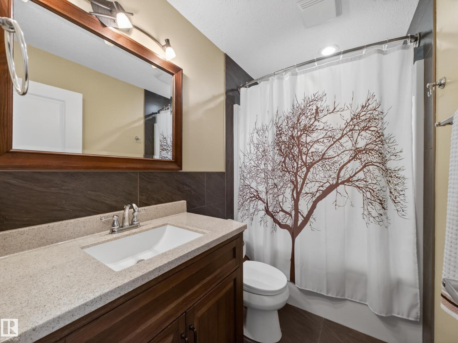 8410 95B Ave - 30