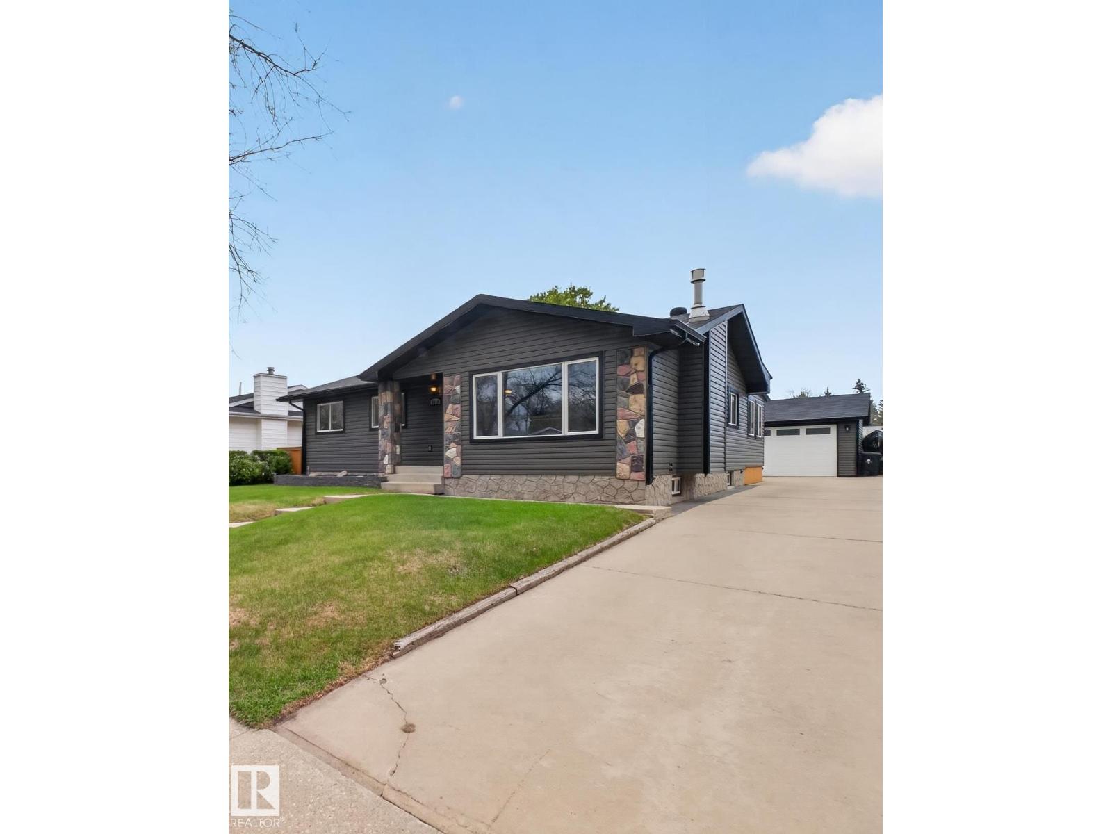 8410 95B Ave - 65