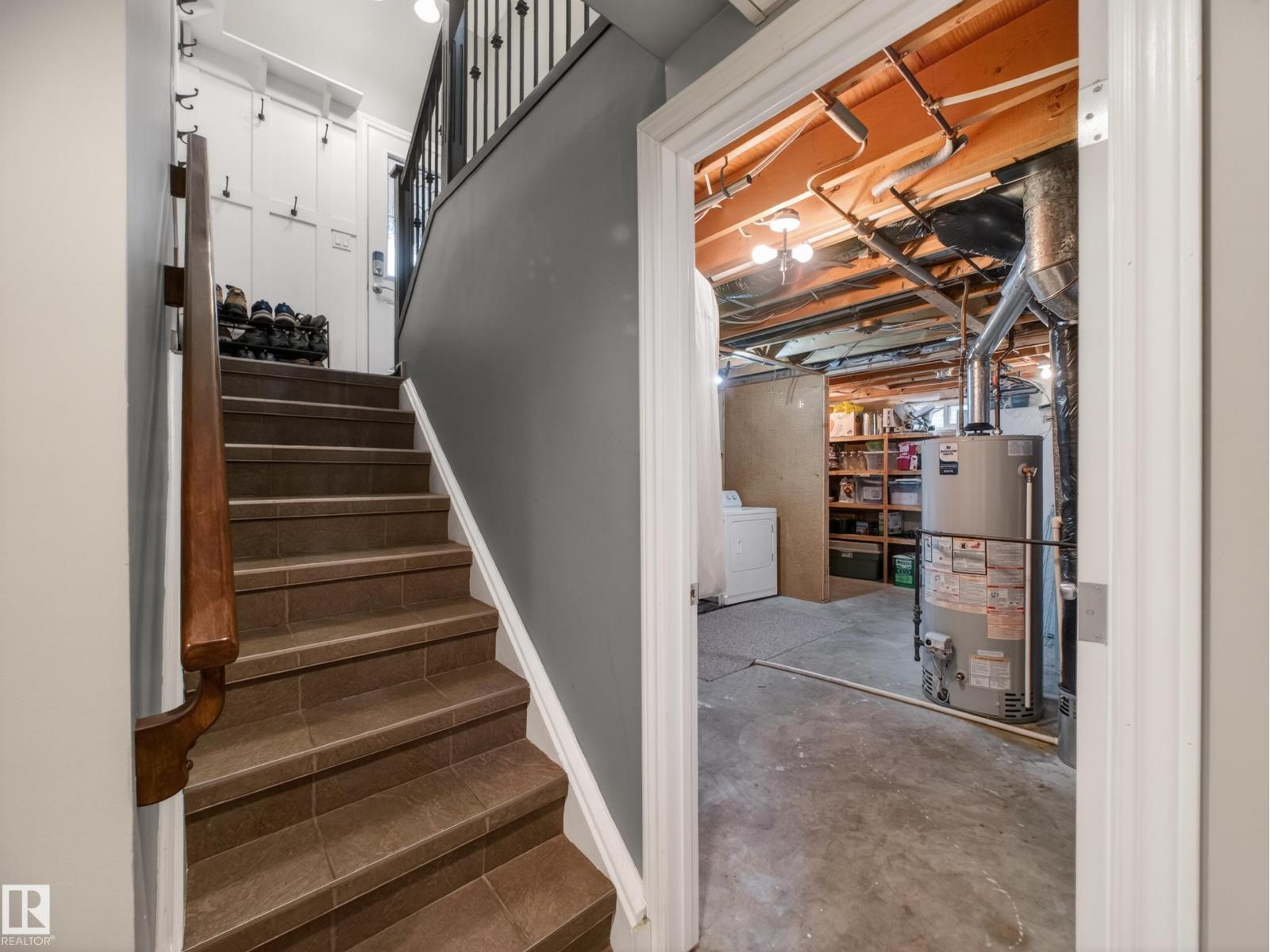 8410 95B Ave - 42