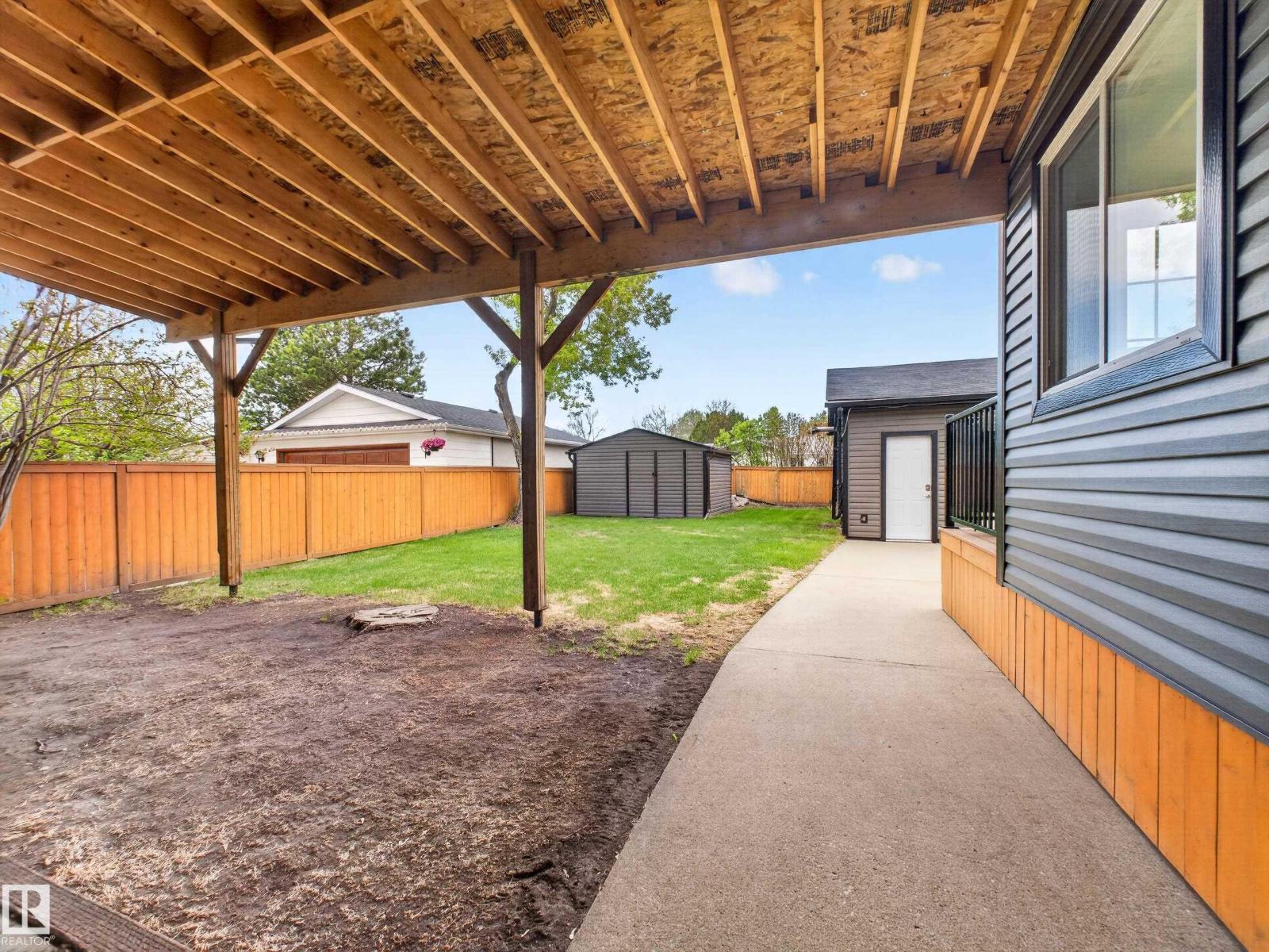 8410 95B Ave - 60