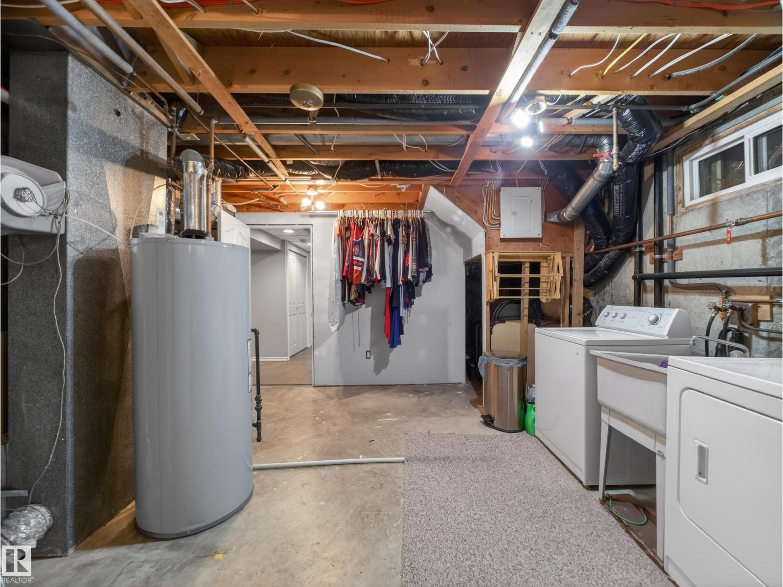 8410 95B Ave - 66
