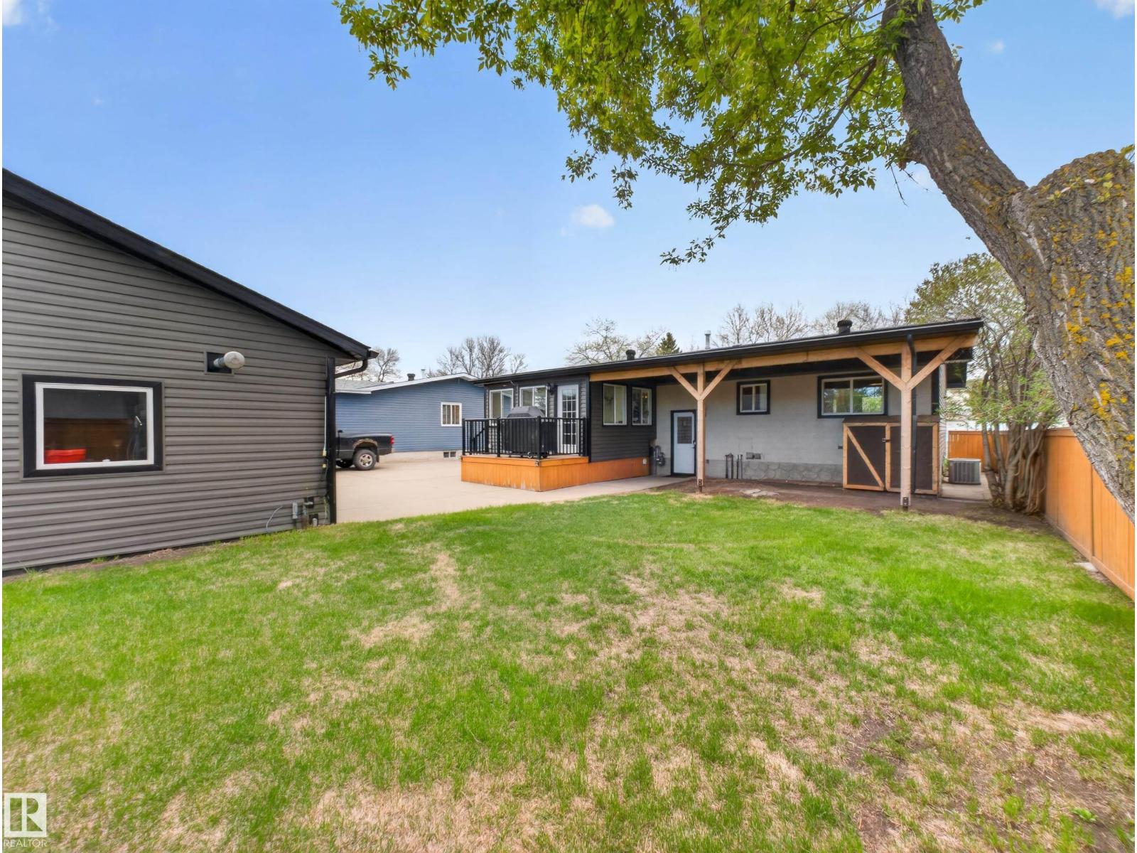 8410 95B Ave - 57