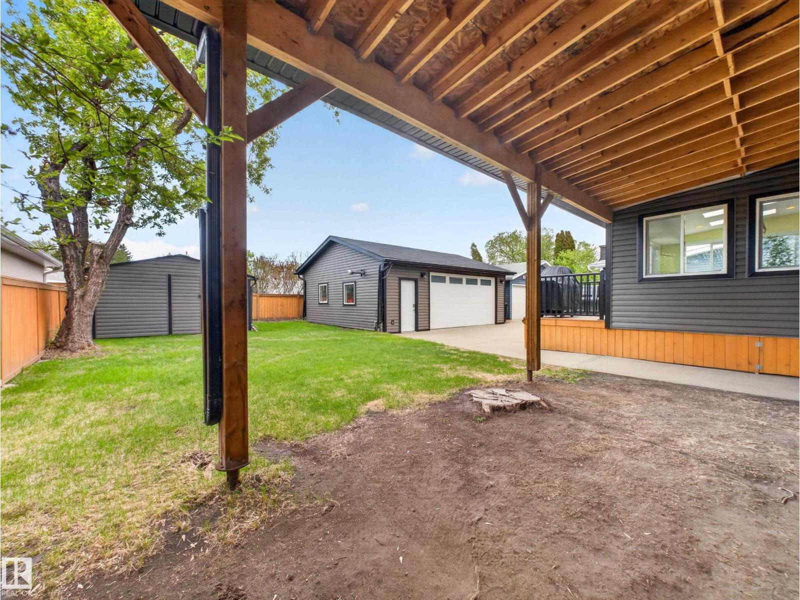 8410 95B Ave - 61
