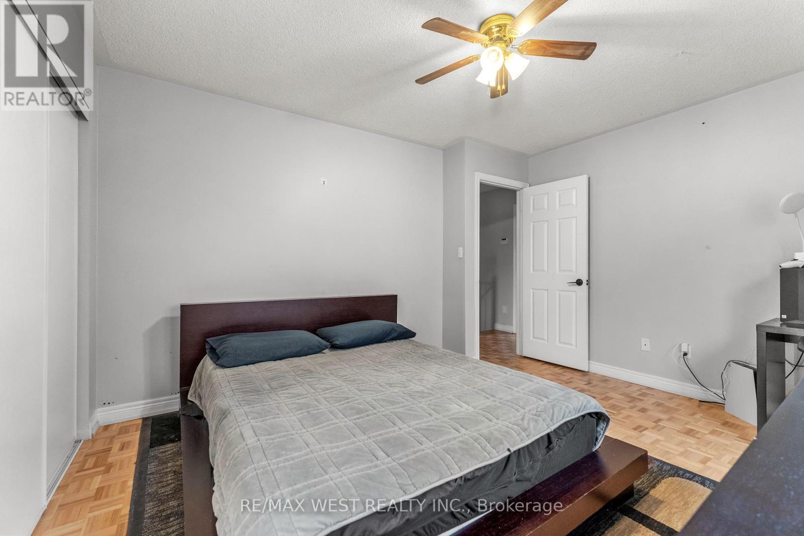 284 MONTE CARLO DRIVE - 25