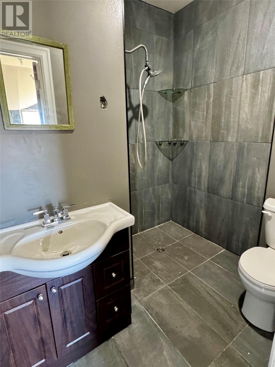 25-27 Main Street S - 21