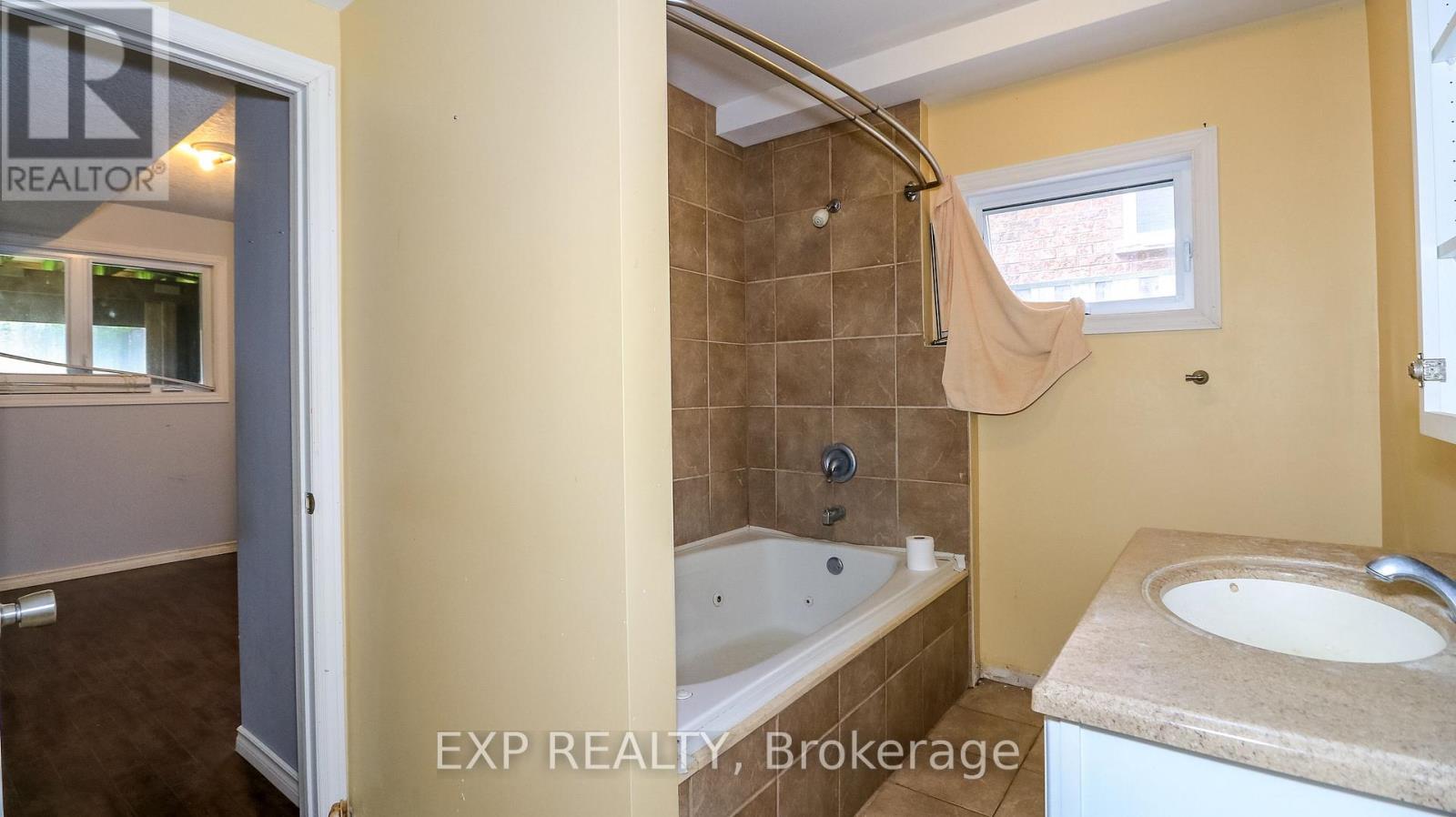 125 JESSICA DRIVE - 17