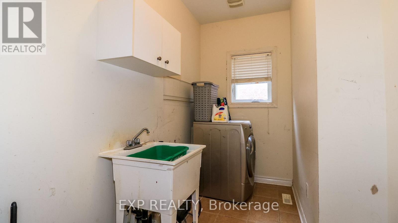 125 JESSICA DRIVE - 38