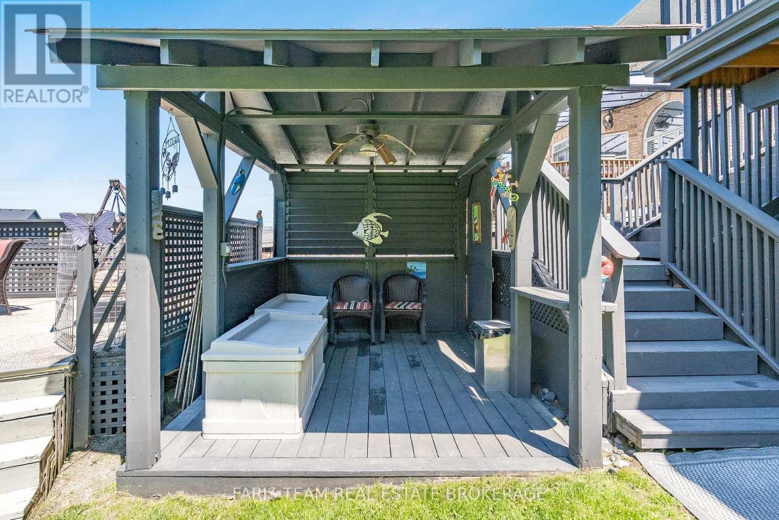 11 BERRY COURT - 41