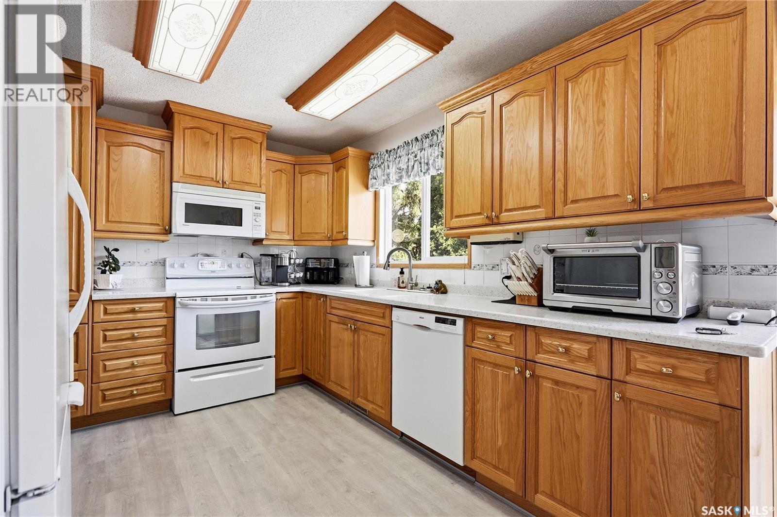 3355 Fairlight DRIVE - 16