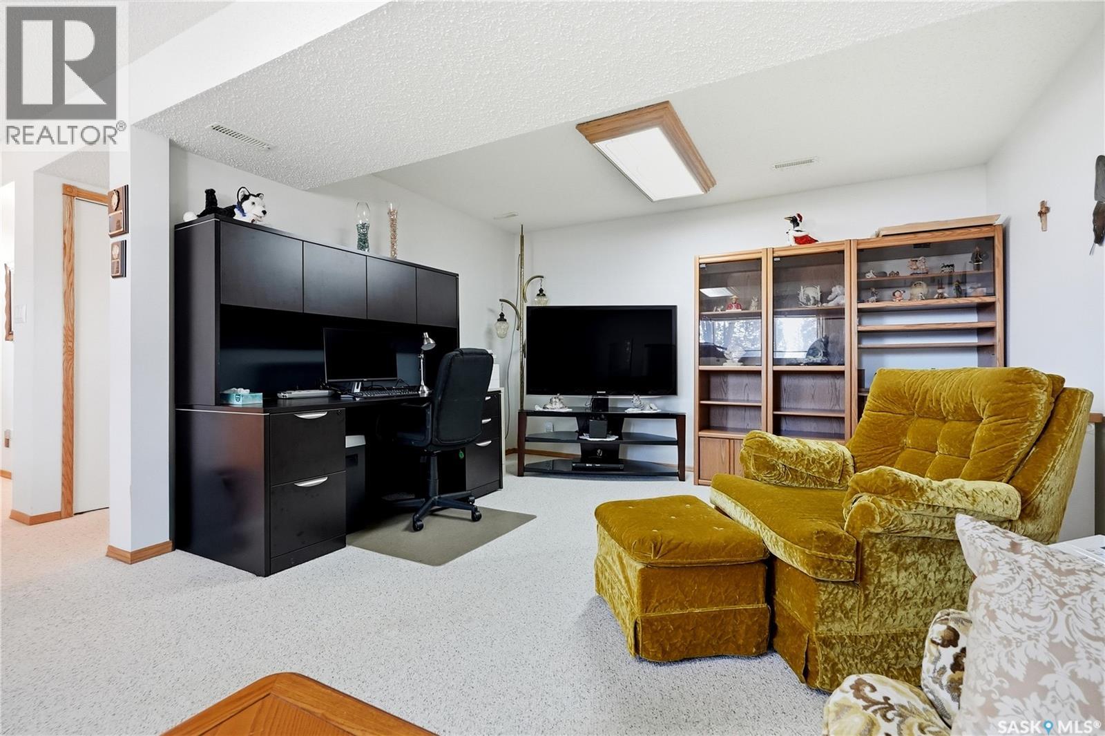 3355 Fairlight DRIVE - 26