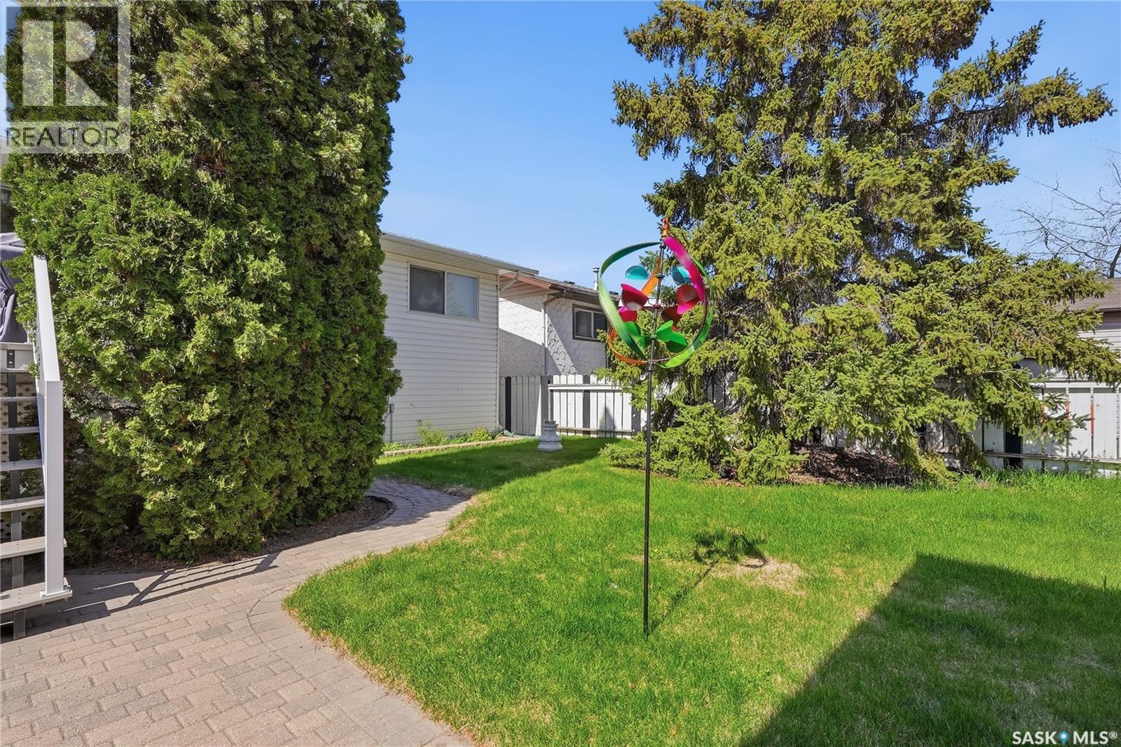 3355 Fairlight DRIVE - 47