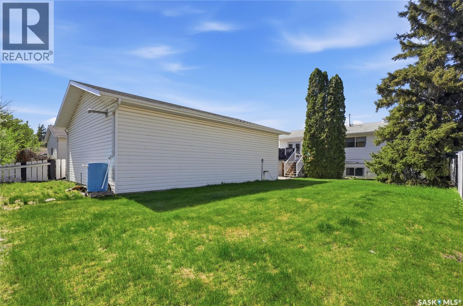 3355 Fairlight DRIVE - 48