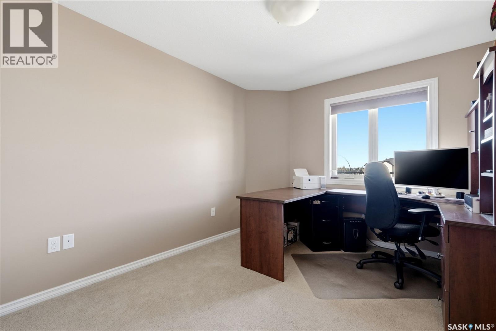 #217 1621 Dakota DRIVE - 18