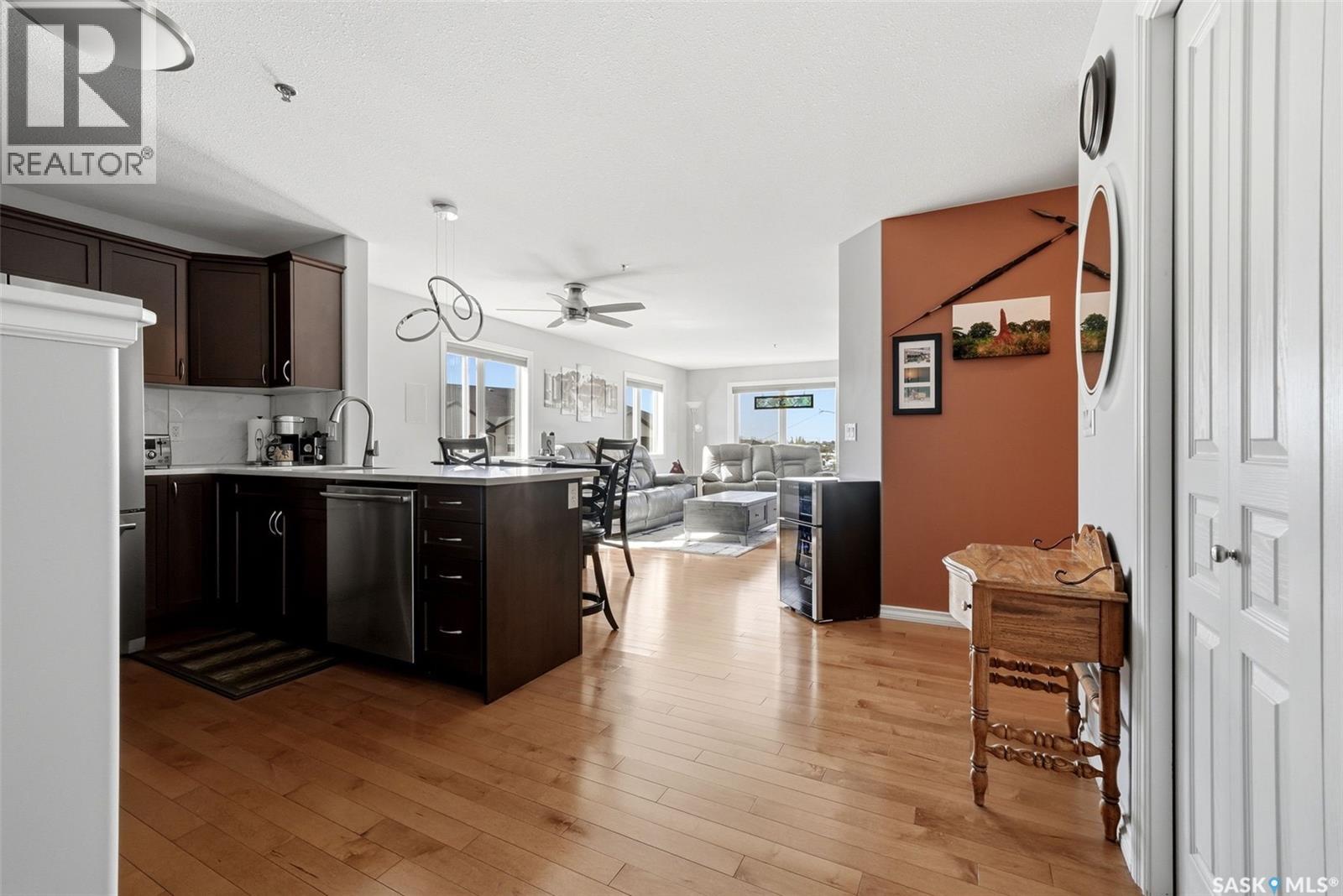 #217 1621 Dakota DRIVE - 4