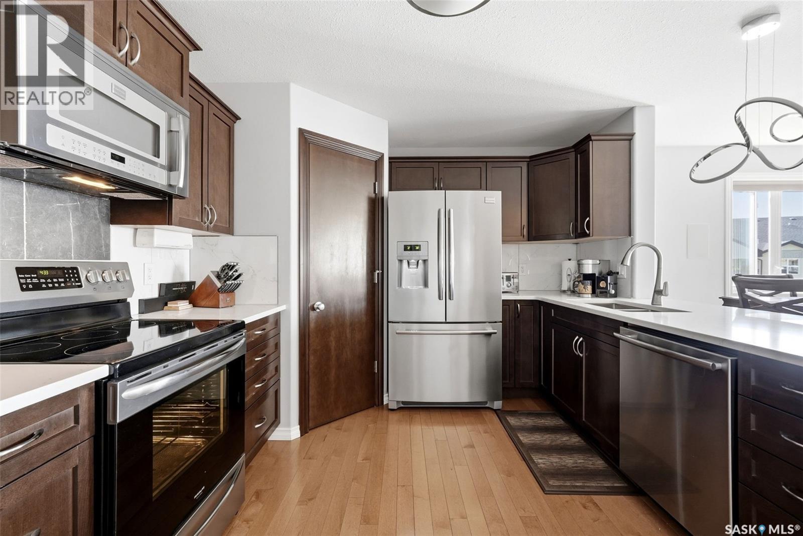 #217 1621 Dakota DRIVE - 9