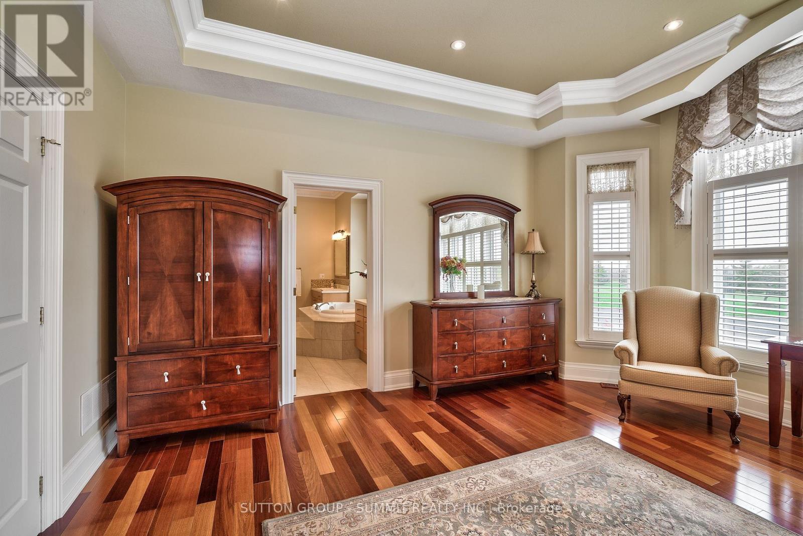 5431 APPLEBY LINE - 17