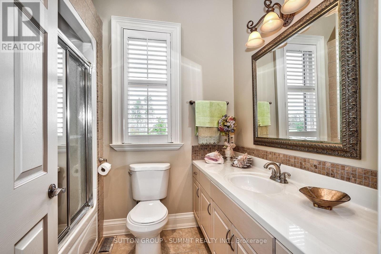 5431 APPLEBY LINE - 19