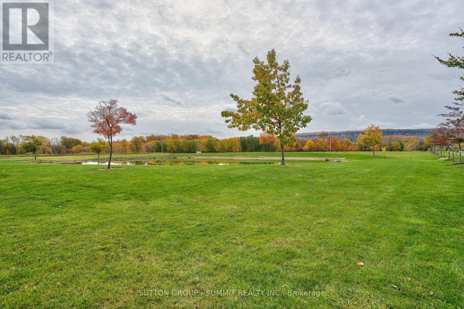 5431 APPLEBY LINE - 32
