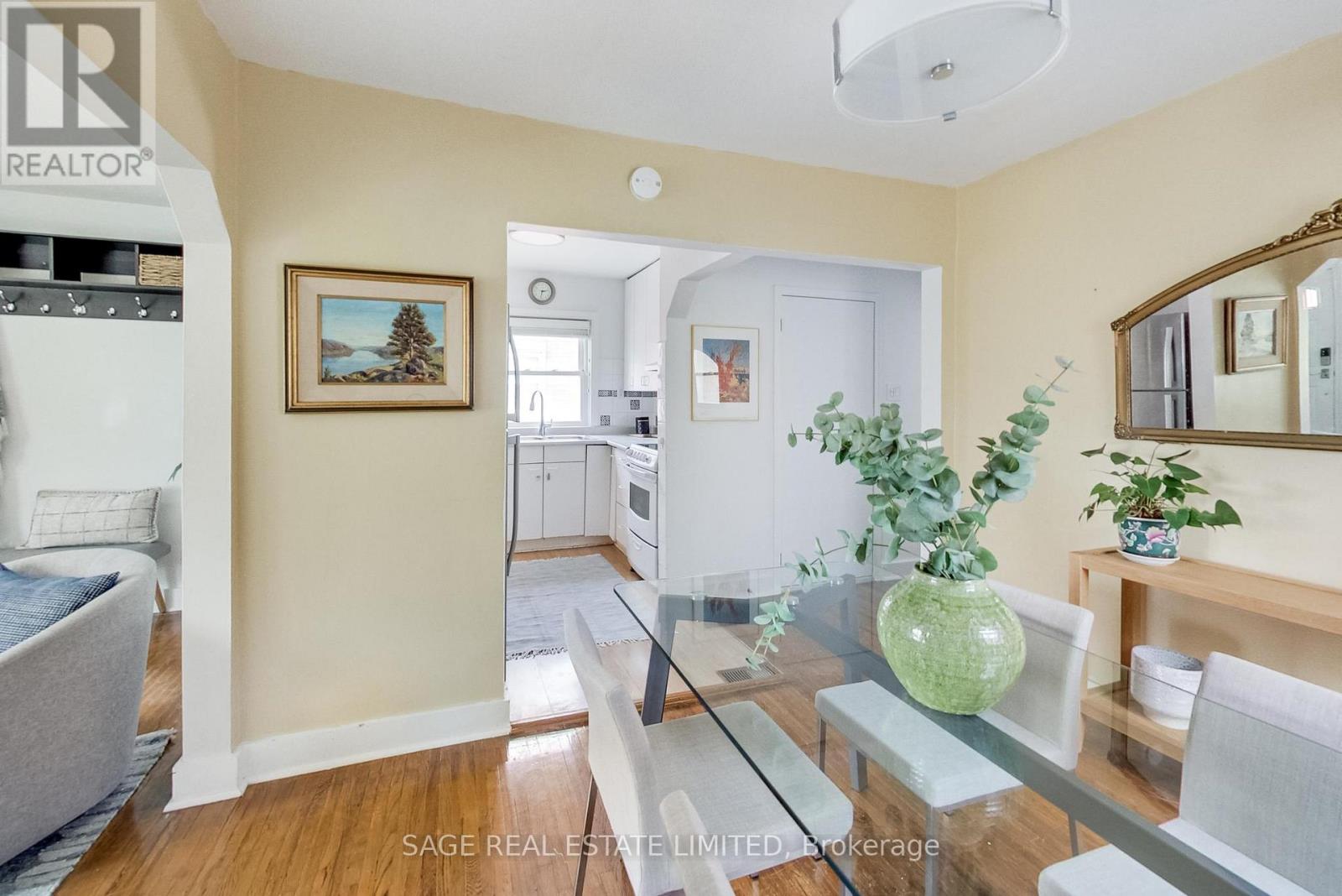 35 BLAKLEY AVENUE - 12