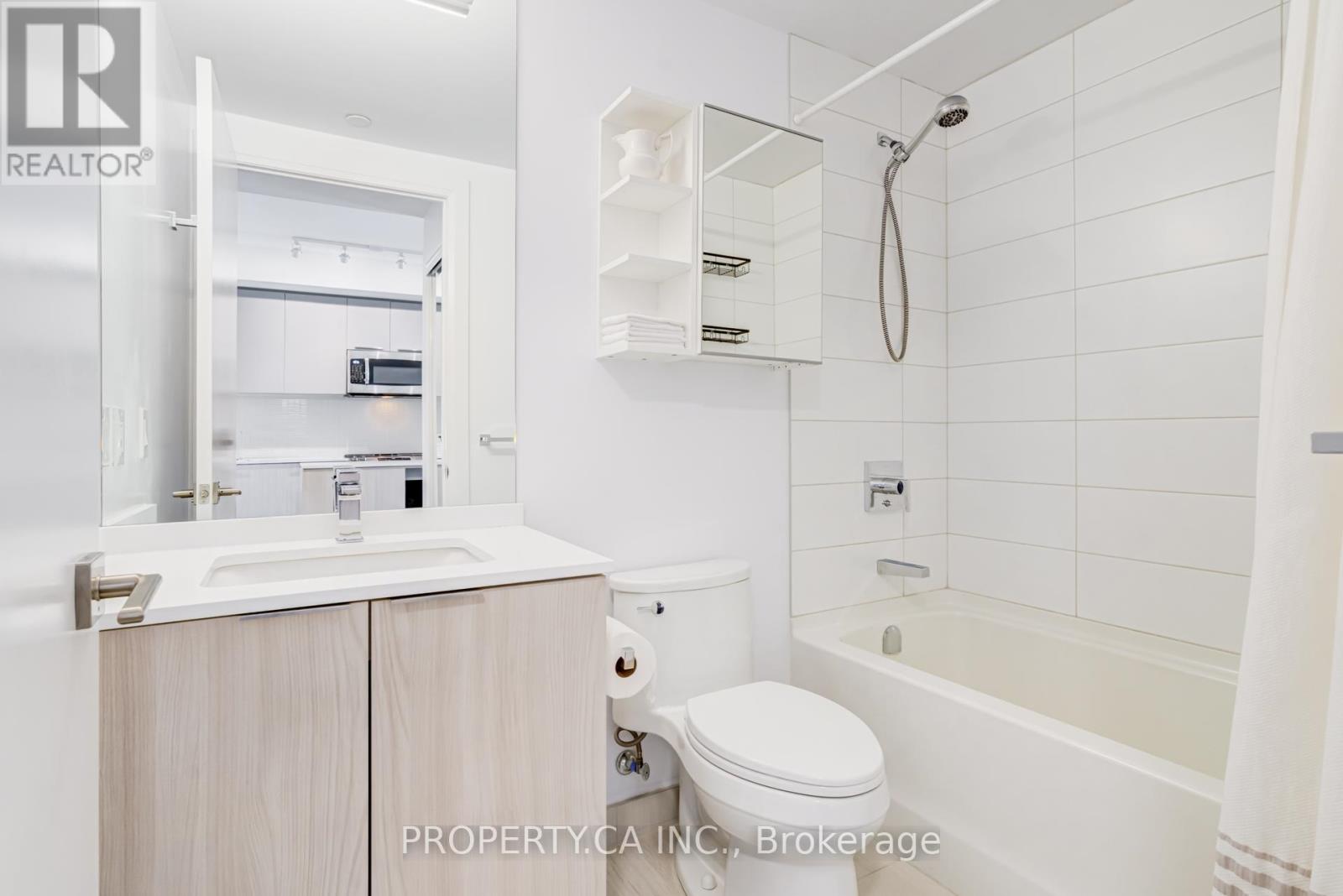 #1406 20 BRIN DRIVE - 26