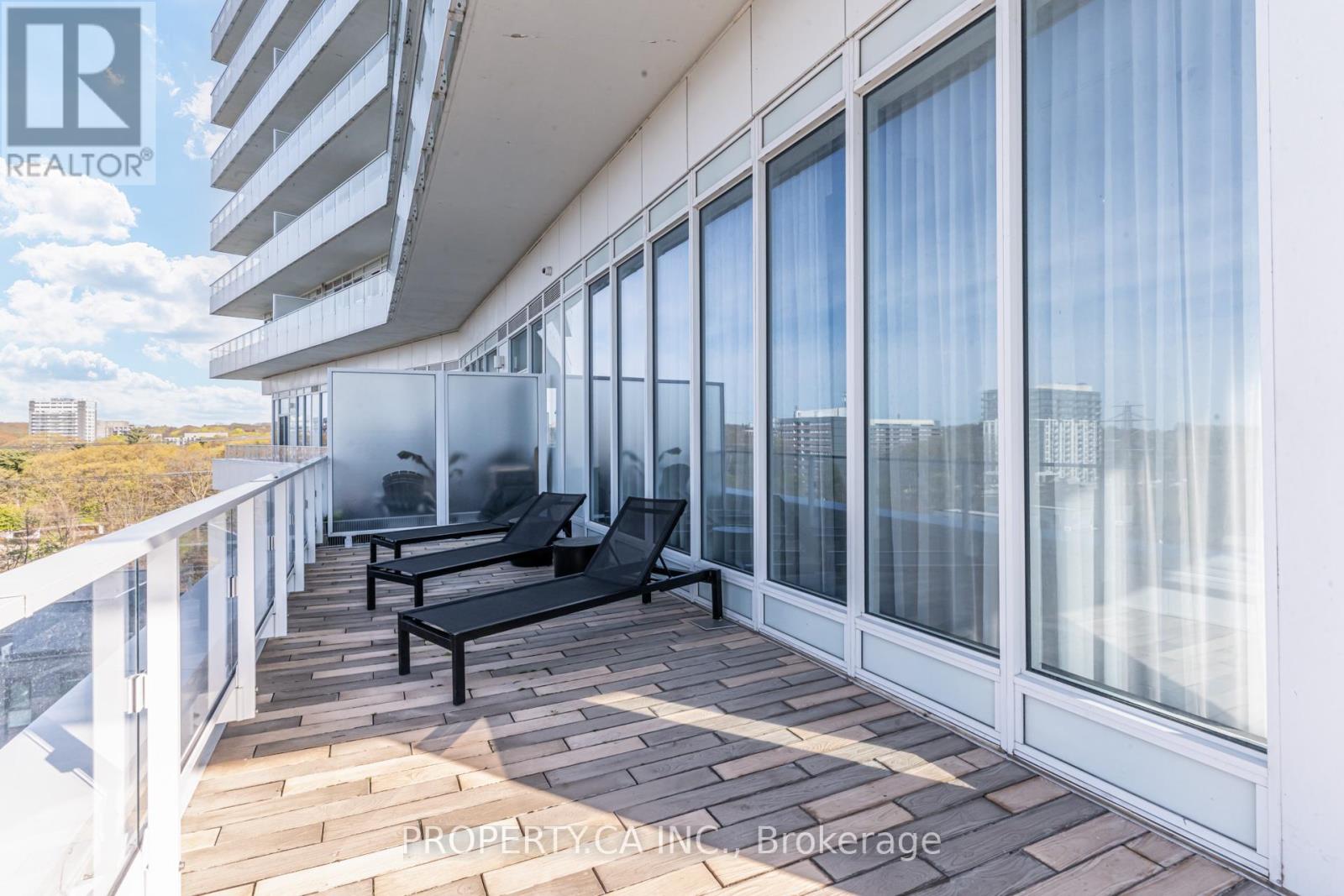 #1406 20 BRIN DRIVE - 42