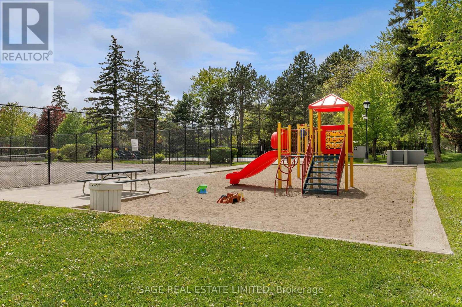 #510 61 RICHVIEW ROAD - 41
