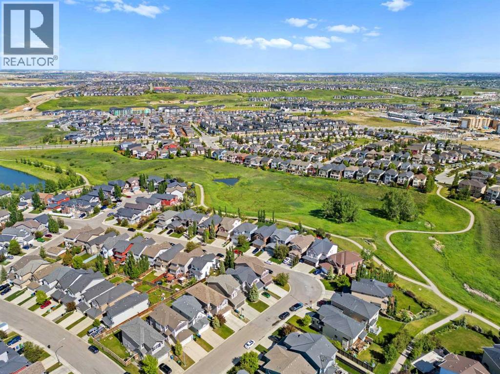 #802 4 Sage Hill Rise NW - 29