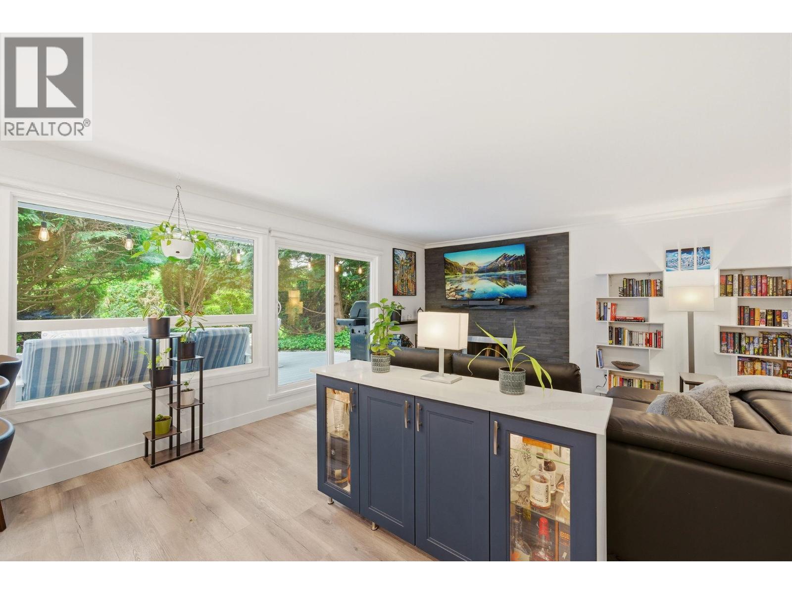 4 9151 FOREST GROVE DRIVE, Burnaby