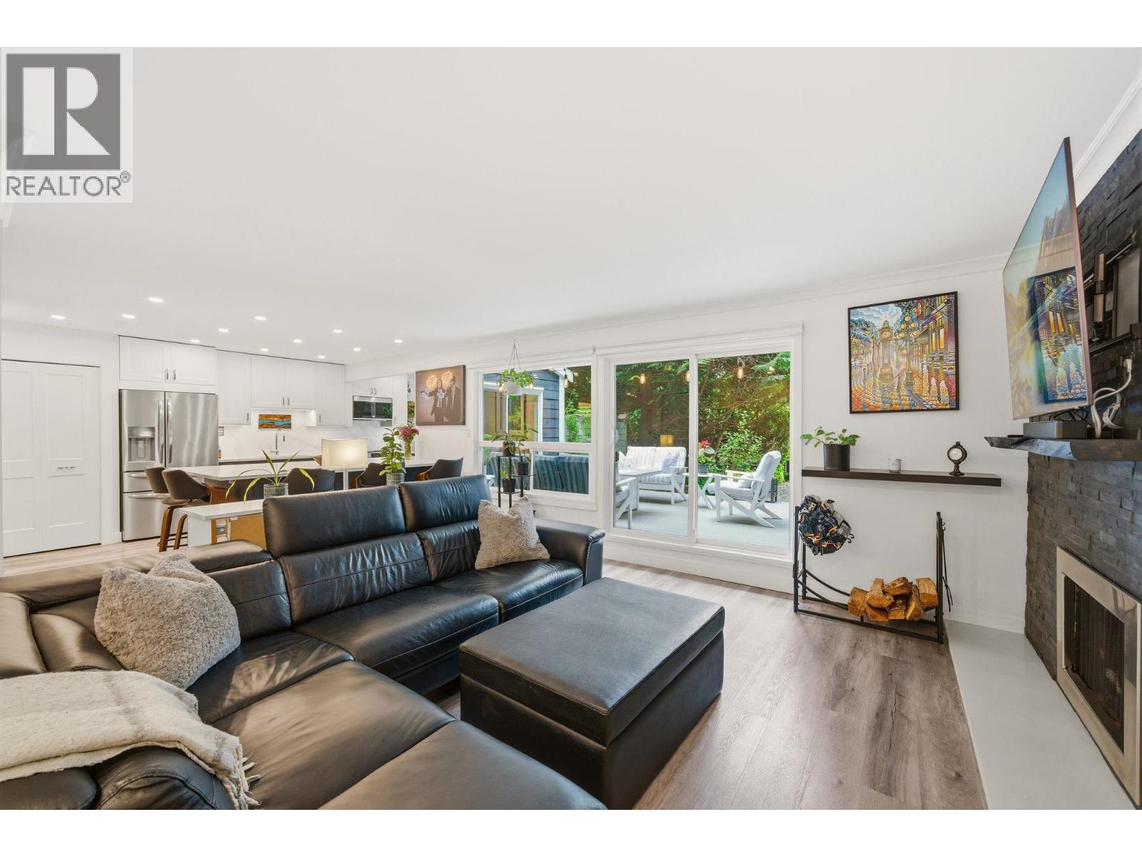 4 9151 FOREST GROVE DRIVE, Burnaby