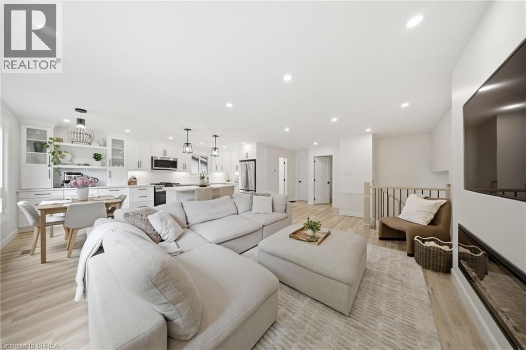 23 MYRTLEVILLE Drive - 9