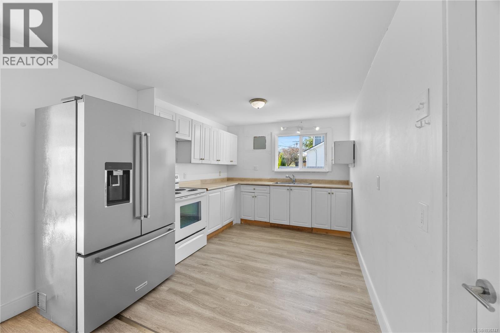 228 View St - 13