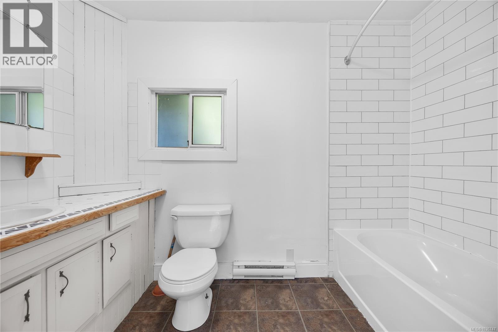 228 View St - 22