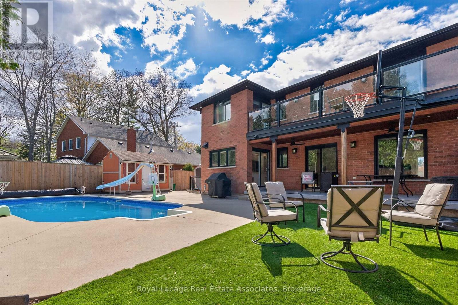 382 NELLES ROAD N - 43