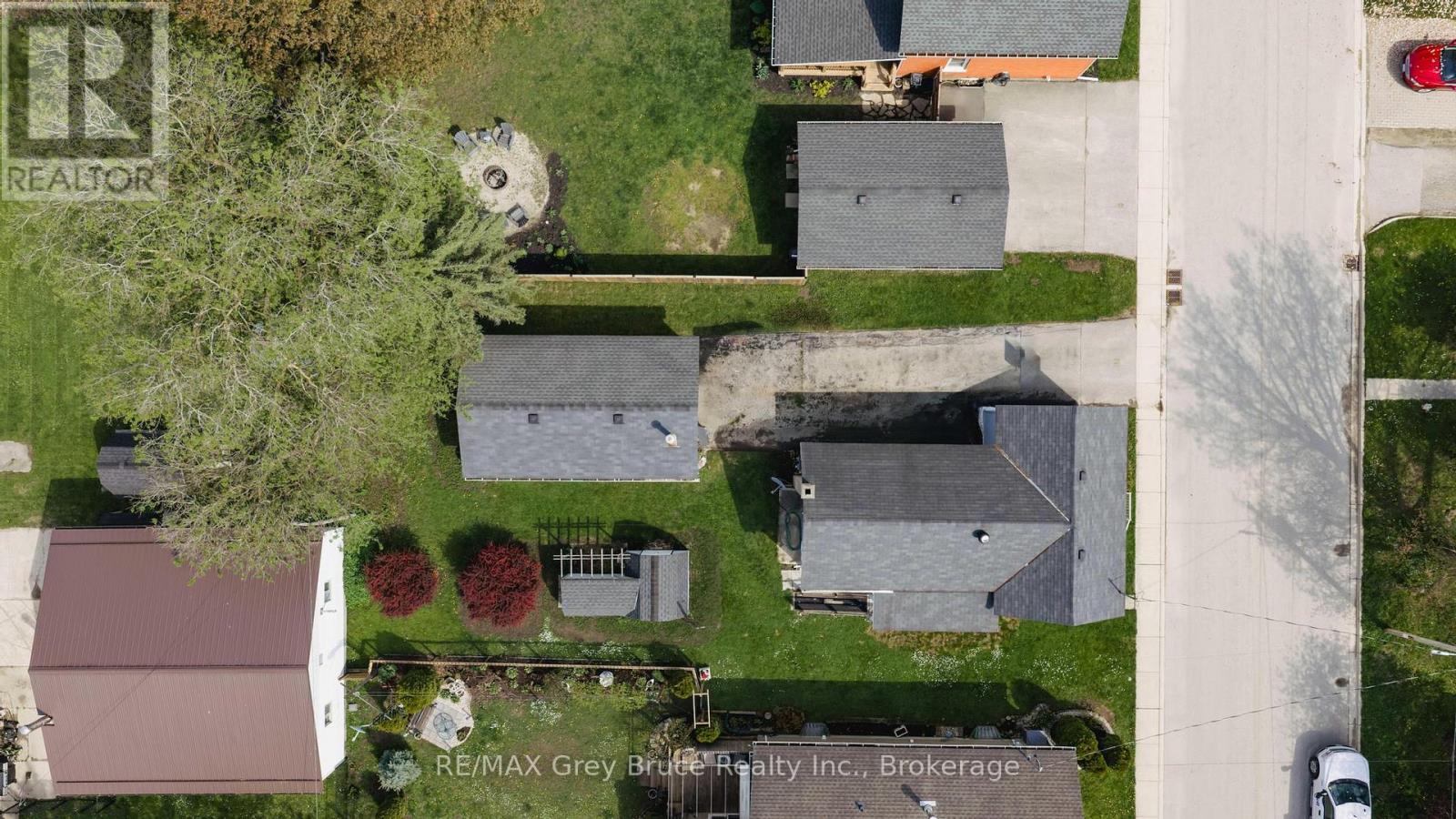 236 2ND AVENUE S - 20