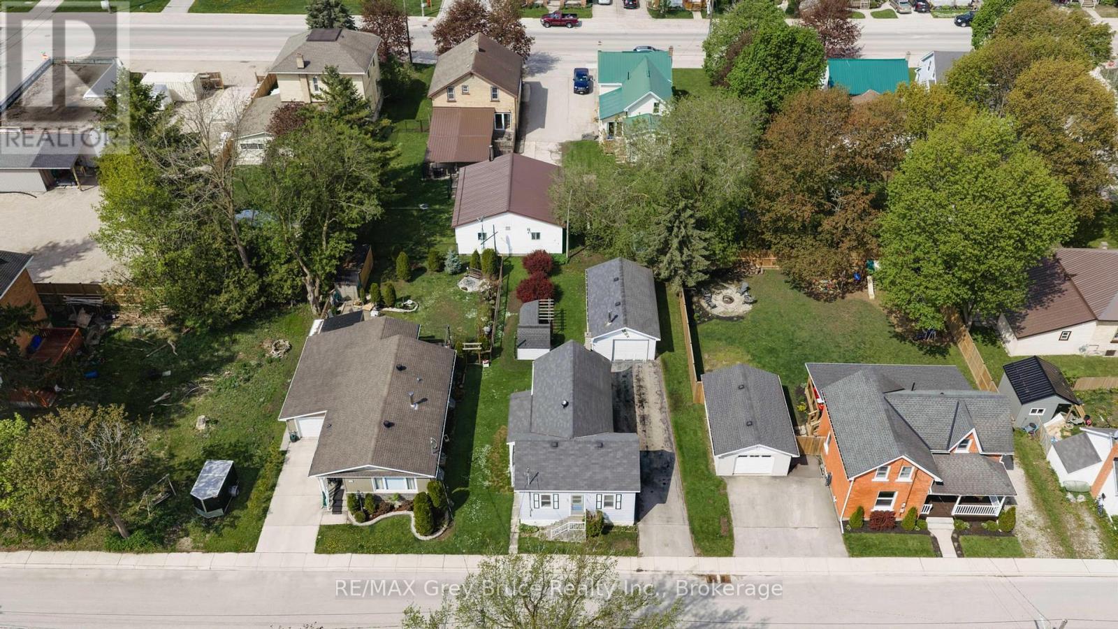 236 2ND AVENUE S - 4