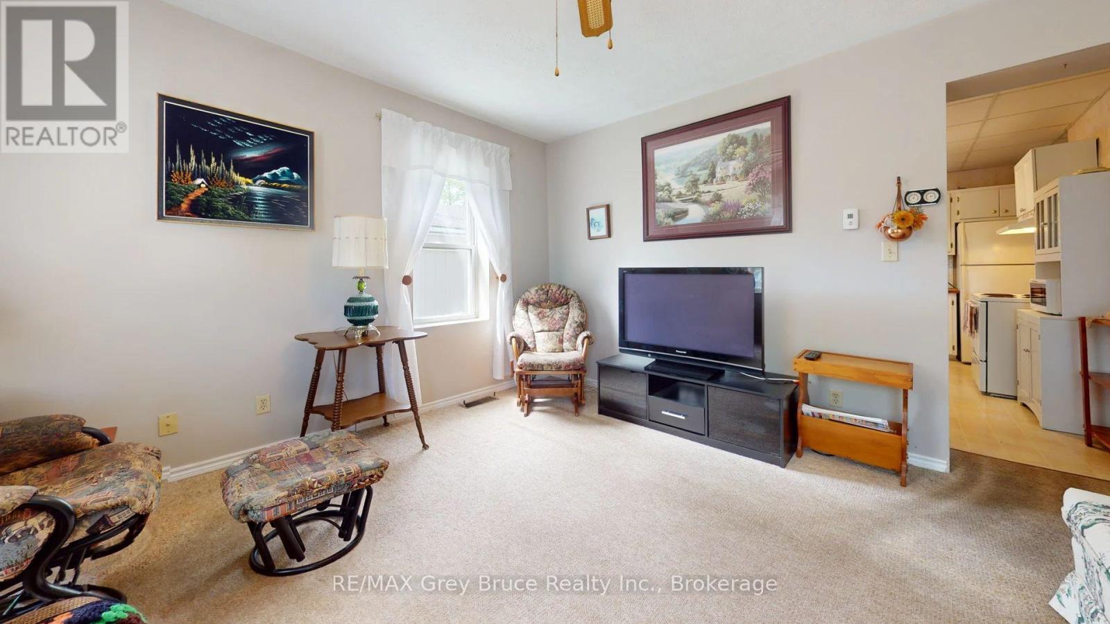 236 2ND AVENUE S - 5
